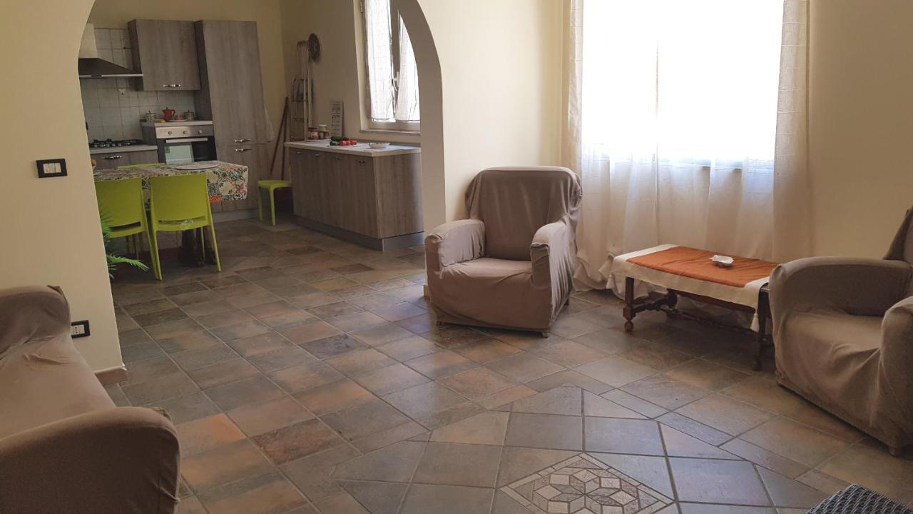 Casa Vacanze Villa Tropia Camastra Exteriör bild