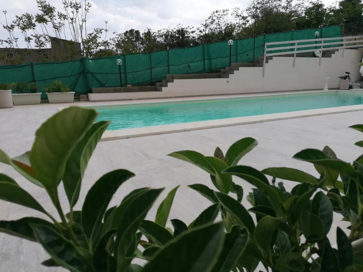 Casa Vacanze Villa Tropia Camastra Exteriör bild