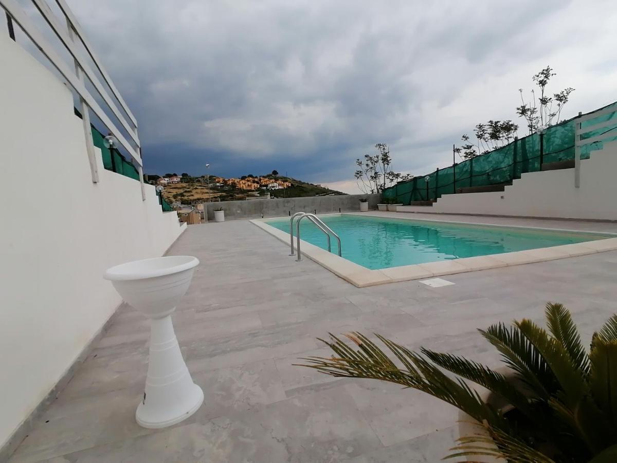 Casa Vacanze Villa Tropia Camastra Exteriör bild