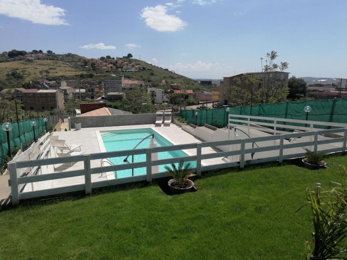 Casa Vacanze Villa Tropia Camastra Exteriör bild